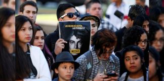 French fans of Michael Jackson are suing the late pop star’s doctor for “emotional damage” they suffered over his death, their lawyer said Friday