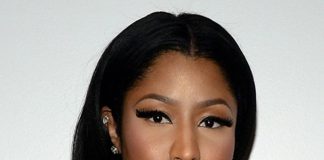 Nicki Minaj Is Killing the UK Music Charts/Set To Break New Record {VIDEOS}