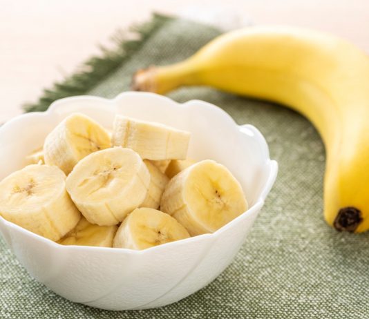 7 Reasons You Should Eat Bananas Every Week