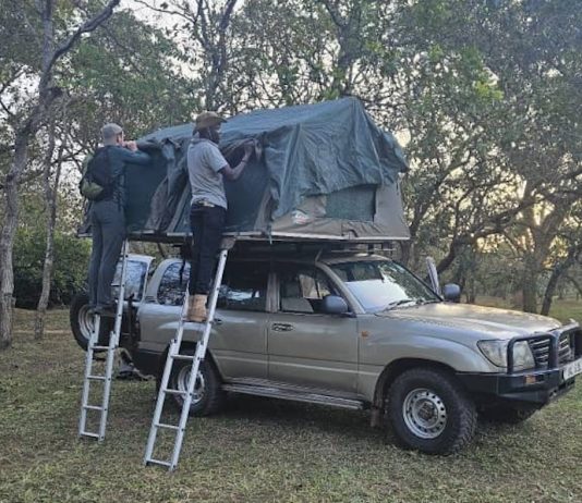 How can I easily rent a 4×4 Land Cruiser Camper in Uganda